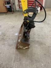 Resch-Ka-Tec Grabenräumlöffel schwenkbar 1.200mm