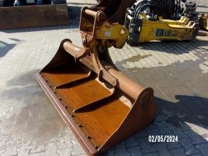 Liebherr Grabenräumlöffel schwenkbar 2.000mm