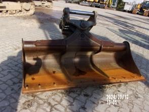 Liebherr Grabenräumlöffel schwenkbar 2.000mm