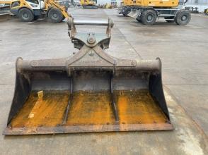 Liebherr Grabenräumlöffel schwenkbar 2.000mm