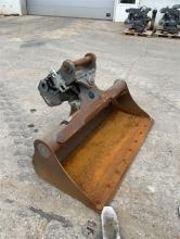 Liebherr Grabenräumlöffel schwenkbar 1.500mm