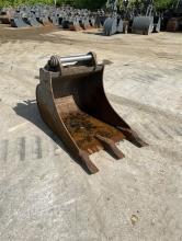 Liebherr Tieflöffel 850mm