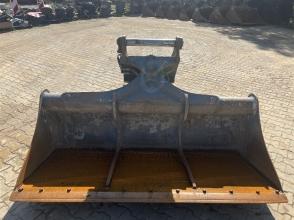 Liebherr Grabenräumlöffel schwenkbar 2.000mm
