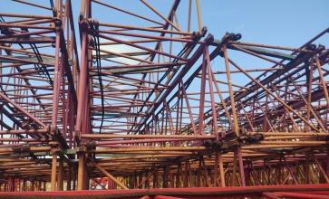 777 Manitowoc Crawler Boom sections