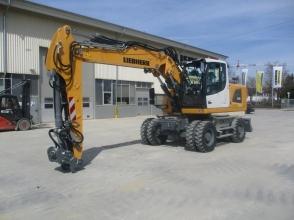 Liebherr A 918 Litronic