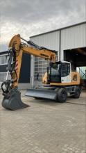Liebherr A 920 Litronic