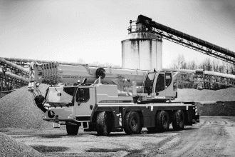 2017 LIEBHERR LTM 1090-4.1