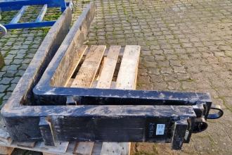 Liebherr Radlader Gabelzinken