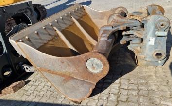 Liebherr Grabenräumlöffel schwenkbar, 2.400 mm