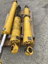 Liebherr Hubzylinder 125/70*1420-895