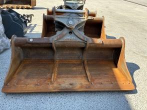 Liebherr Grabenräumlöffel schwenkbar 2.400mm