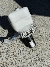 Liebherr Elektrohydraulische Pumpe