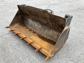 Liebherr 4in1 Schaufel 1.950mm