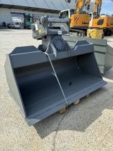 Rädlinger Grabenräumlöffel mit Drehmotor 2.000mm