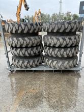 Mitas 8x Räder 10.00-20 mit 10-Loch Felgen