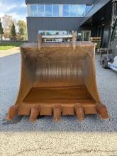 Liebherr Tieflöffel HD 1.650mm; 2,00m³ mit Zähnen