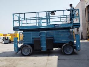 2014 Genie GS5390 Diesel Scissor Lift