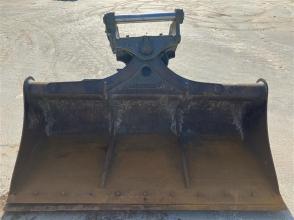 Liebherr Grabenräumlöffel schwenkbar 2.000mm