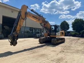 Liebherr R 924 Litronic