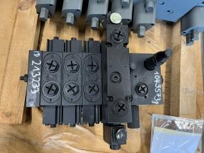 Liebherr Steuerblock