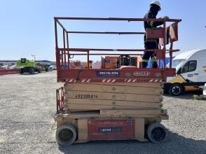2015 JLG 3248RS Electric Scissor Lift