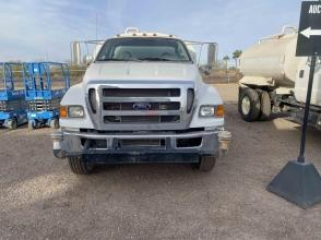 2013 Ford F-750