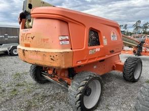 2017 JLG 600S