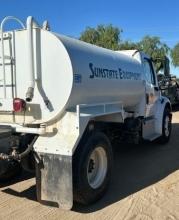 2021 Freightliner M2106