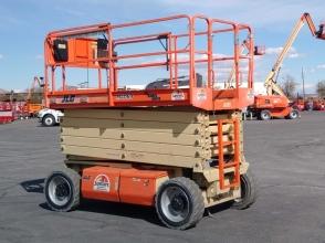 2018 JLG M4069LE