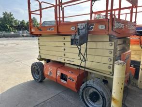 2018 JLG M4069LE