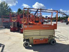 2015 JLG 2632ES