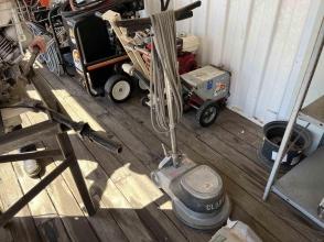 2001 Clarke FM1500HD