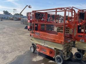 2015 JLG 1930ES
