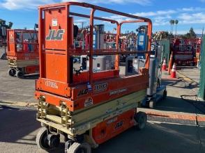 2016 JLG 1930ES
