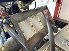 2002 UNIVERSAL RADIANT HEATER
