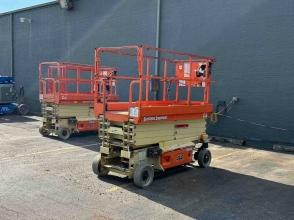 2018 JLG 3246ES