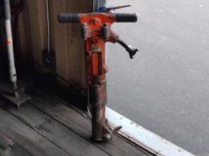 2011 American Pneumatic Tools (APT) M190