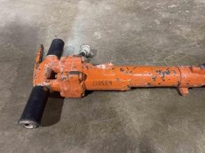 2013 American Pneumatic Tools (APT) M117