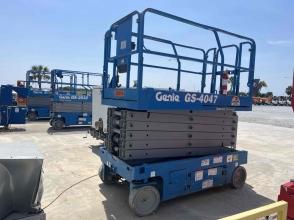 2017 Genie GS-4047