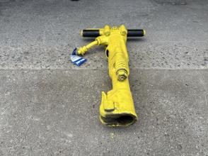 2017 American Pneumatic Tools (APT) 60# HAMMER