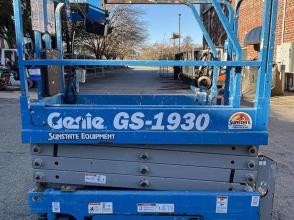 2018 Genie GS-1930
