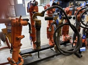 2022 American Pneumatic Tools (APT) M654