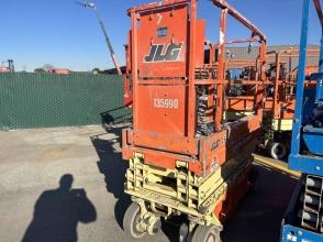 2014 JLG 1930ES