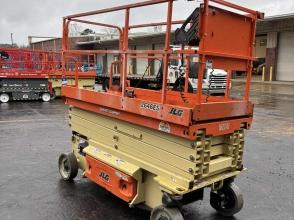 2017 JLG 2646ES
