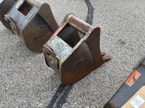 2018 TAG 16" BUCKET