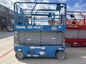 2017 Genie GS-4047
